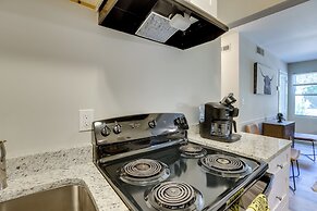 Talladega Apartment ~ 14 Mi to Superspeedway!