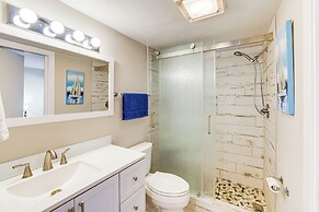 Bernard's Landing Condo w/ Lake & Pool Access!