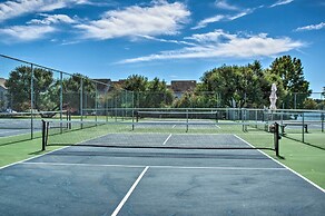 Bernard's Landing Condo w/ Lake & Pool Access!