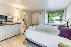 Bernard's Landing Condo w/ Lake & Pool Access!