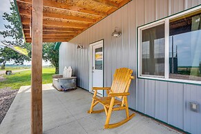 South Dakota Nature Getaway w/ Hot Tub