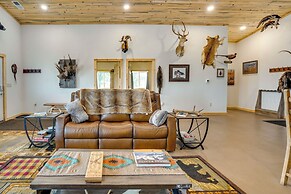 South Dakota Nature Getaway w/ Hot Tub