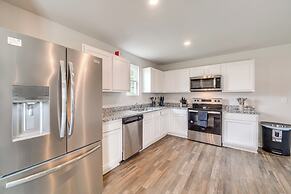 Spacious Home: 8 Mi to Bernheim Arboretum!