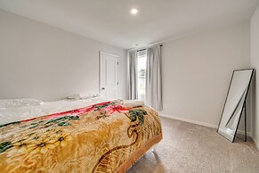 Spacious Home: 8 Mi to Bernheim Arboretum!