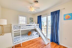 Walk to Beaches: Home w/ Patio in Surf City!