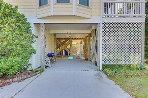 Walk to Beaches: Home w/ Patio in Surf City!