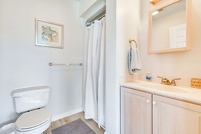 Walk to Beaches: Home w/ Patio in Surf City!