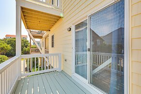 Walk to Beaches: Home w/ Patio in Surf City!