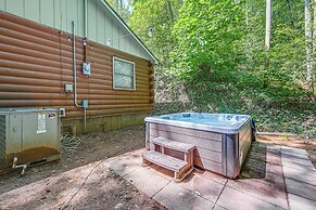 Cabin w/ Hot Tub, Near Smoky Mountains Natl Park!