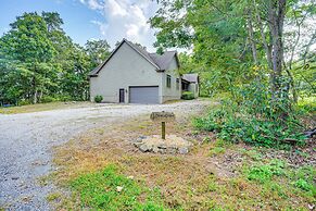 Home w/ Hot Tub, 1 Mi to Wintergreen Resort Slopes