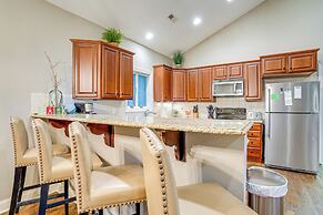 Home w/ Hot Tub, 1 Mi to Wintergreen Resort Slopes