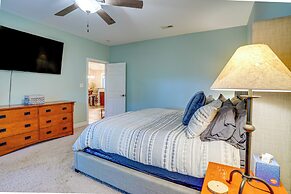 Home w/ Hot Tub, 1 Mi to Wintergreen Resort Slopes