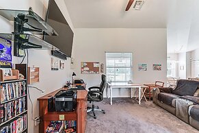 Fire Table & Home Gym: Secluded Naples Home