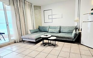 1202 GO to Leonardo Bat Yam