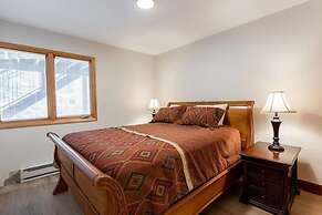 3-Bedroom Meadow Creek Townhom 3 Townhouse