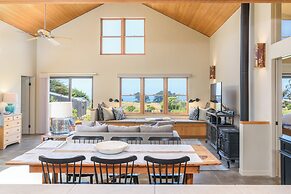 Sea Pebble Sea Ranch Retreat!