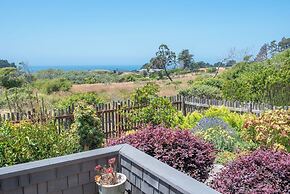 Sea Pebble Sea Ranch Retreat!