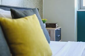 Athens Center Modern Suite