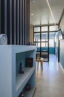 Athens Center Modern Suite