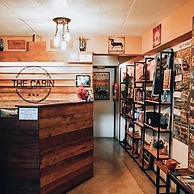 The Cabin Backpackers Hostel & Bar