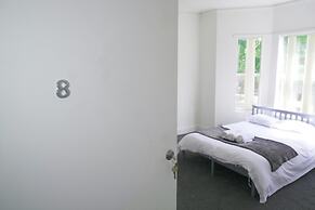 Cosy & Modern 1 Bed Studio