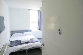 Cosy & Modern 1 Bed Studio