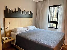 Comfort Flat Pinheiros em Hotel..
