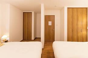 It' ta de ChouChou - Self Check-In Only