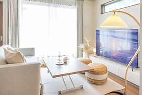 It' ta de ChouChou - Self Check-In Only