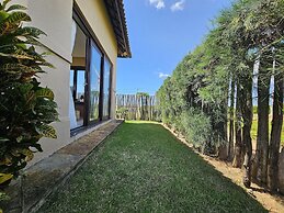 Casa Sumatera - The Coral flecheiras