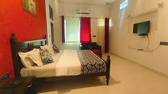 Hotel mountain palace Udaipur