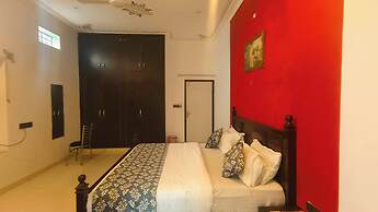 Hotel mountain palace Udaipur