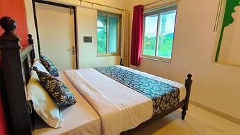 Hotel mountain palace Udaipur