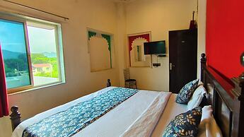 Hotel mountain palace Udaipur