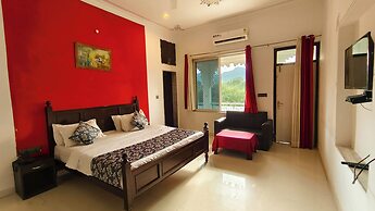 Hotel mountain palace Udaipur