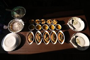 Bayaroo Stay Lamahatta