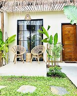 Lolas Villa El Nido