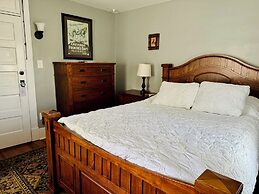 Hudson House Bed and Breakfast