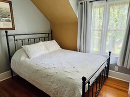 Hudson House Bed and Breakfast