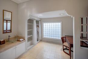 Puri Kedaton Batujimbar Sanur