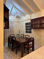 Castle Berry Apartments