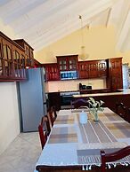 Castle Berry Apartments