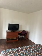 Rama Inn Hotel and RV Park