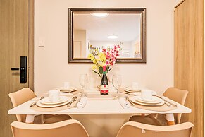 Precious Florannjoe Chic New Studio With Best Care