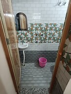 Goroomgo Grand Inn lodge Puri