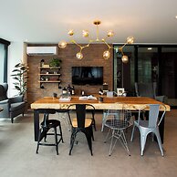 Parrish Serviced Apartment