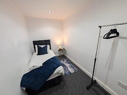 Broad Street, Wolverhampton - 2 Bedroom Apartment