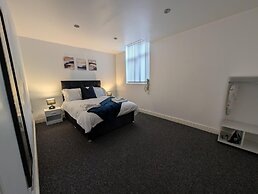 Broad Street, Wolverhampton - 2 Bedroom Apartment