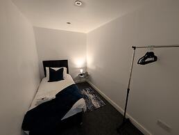 Broad Street, Wolverhampton - 2 Bedroom Apartment