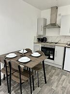 Broad Street, Wolverhampton - 2 Bedroom Apartment